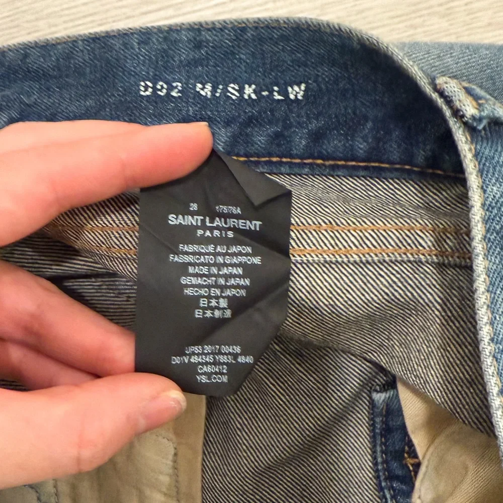 Saint Laurent Classic Blue Skinny Jeans for Men JU0025 - Picture 12 of 13